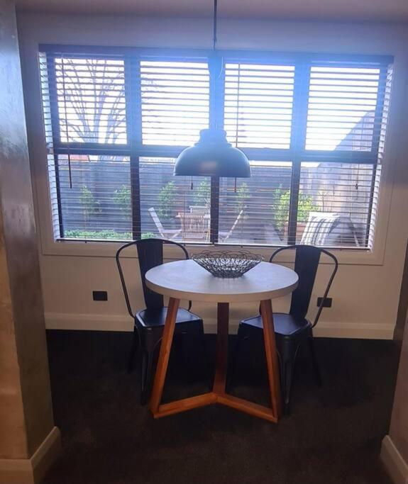 Apartment 5 - Haddin Court - Modern Loft Style Blenheim Eksteriør bilde