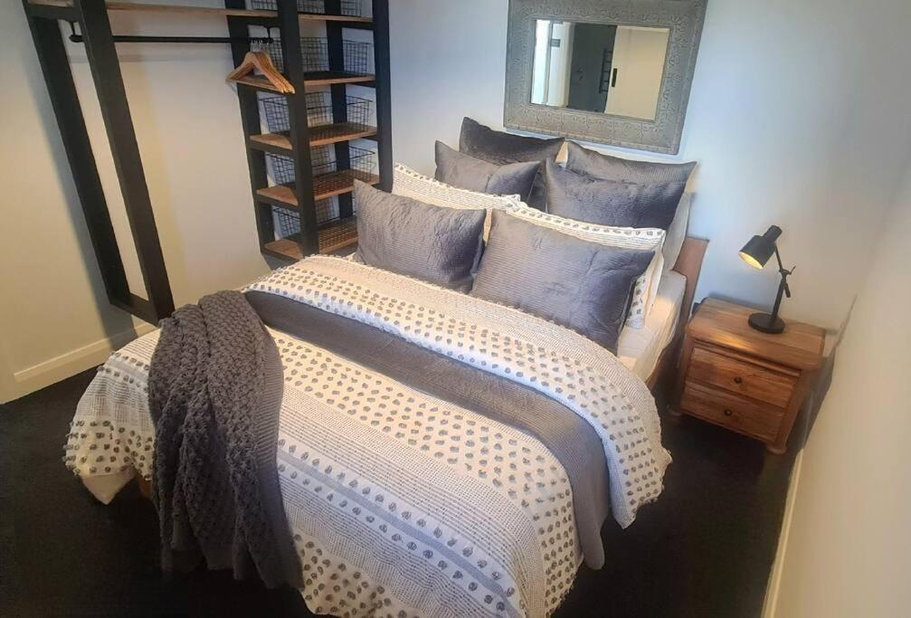 Apartment 5 - Haddin Court - Modern Loft Style Blenheim Eksteriør bilde