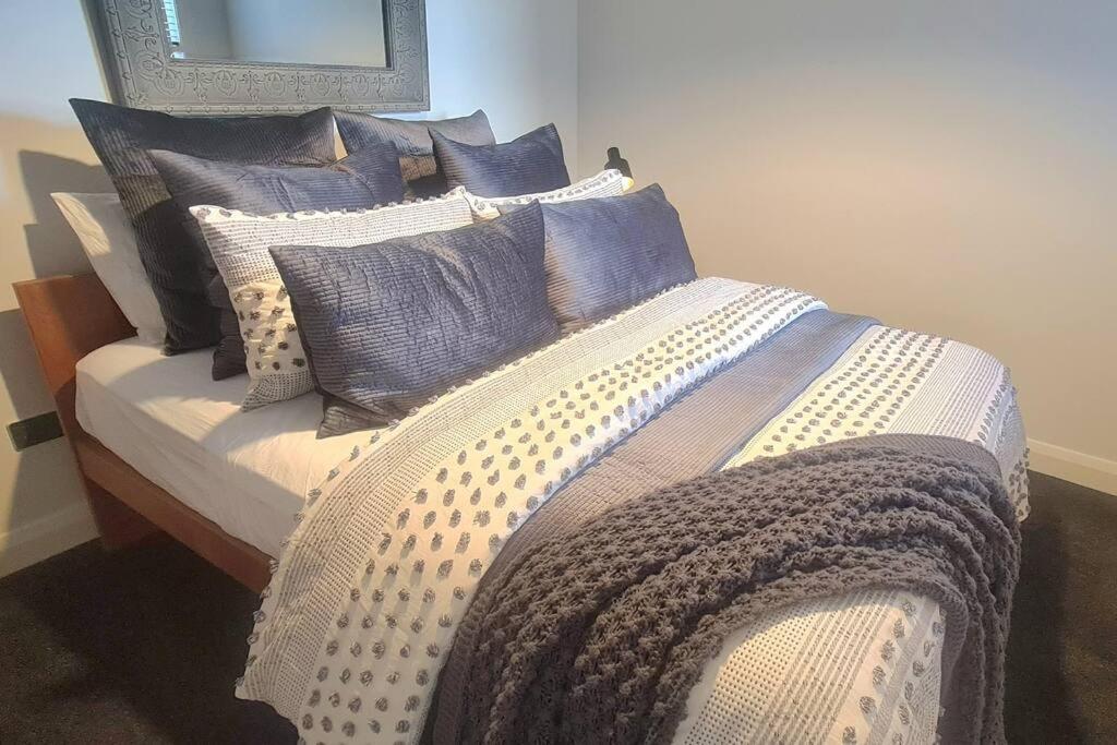 Apartment 5 - Haddin Court - Modern Loft Style Blenheim Eksteriør bilde